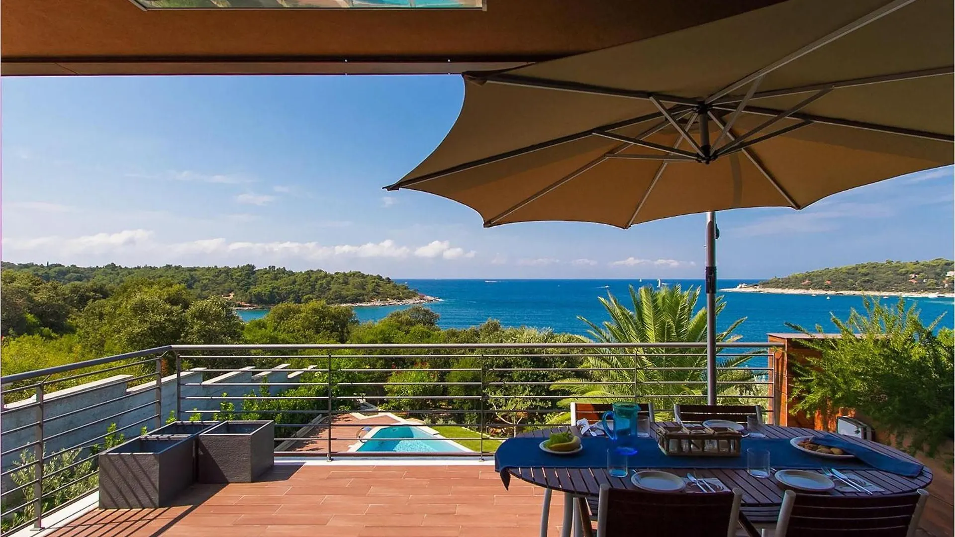 Villa Casa G Pula 0*,  Croatia